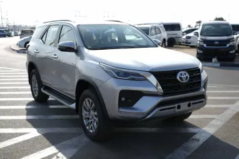 TOYOTA FORTUNER 2023 GX 2.7L V4 4WD Petrol Silver