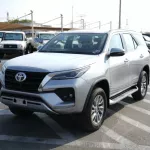 TOYOTA FORTUNER 2023 GX 2.7L V4 4WD Petrol Silver - Thumbnail 3