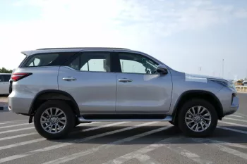 TOYOTA FORTUNER 2023 GX 2.7L V4 4WD Petrol Silver