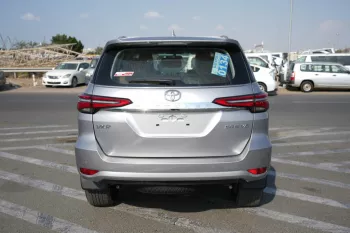 TOYOTA FORTUNER 2023 GX 2.7L V4 4WD Petrol Silver