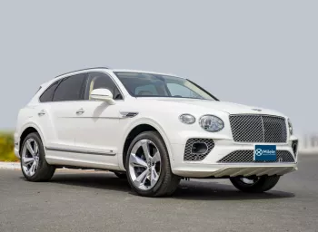 BENTLEY BENTAYGA 4.0L PETROL AT MY2021 – WHITE