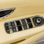 BENTLEY BENTAYGA 4.0L PETROL AT MY2021 – WHITE - Thumbnail 17