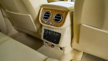 BENTLEY BENTAYGA 4.0L PETROL AT MY2021 – WHITE