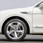 BENTLEY BENTAYGA 4.0L PETROL AT MY2021 – WHITE - Thumbnail 30