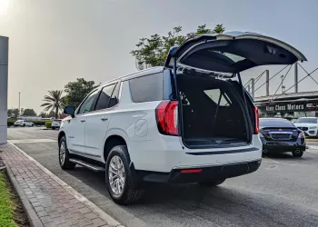 GMC Yukon 2022 Model Year White Color