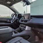 GMC Yukon 2022 Model Year White Color - Thumbnail 6
