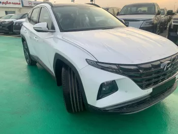 Hyundai Tucson 1.6L Petrol 2023, Cruise Control, Panoramic Roof White Color