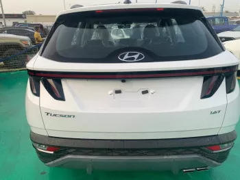 Hyundai Tucson 1.6L Petrol 2023, Cruise Control, Panoramic Roof White Color