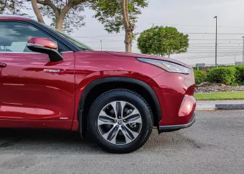 Toyota Highlander Hybrid Red 2021 Model Year
