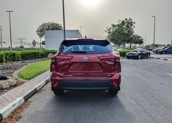 Toyota Highlander Hybrid Red 2021 Model Year