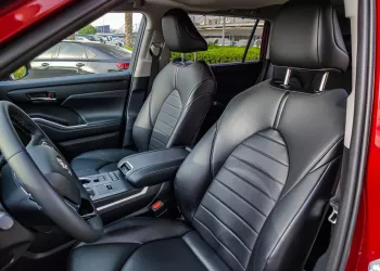 Toyota Highlander Hybrid Red 2021 Model Year