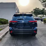Toyota Highlander Hybrid 2022 Model Year Blue Color - Thumbnail 4