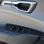 KIA SPORTAGE 2.0L SUV FWD 5DOORS 2023 PETROL SILVER - Thumbnail 7