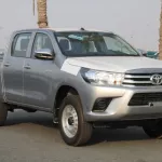 2023 TOYOTA HILUX 2.4L DIESEL 4WD DOUBLE CAB DLX-G MANUAL SILVER COLOR - Thumbnail 2