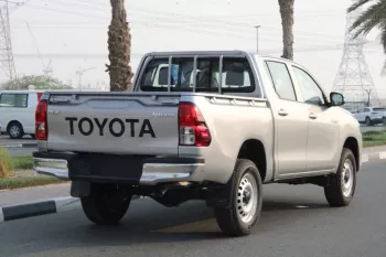 2023 TOYOTA HILUX 2.4L DIESEL 4WD DOUBLE CAB DLX-G MANUAL SILVER COLOR