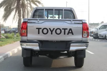 2023 TOYOTA HILUX 2.4L DIESEL 4WD DOUBLE CAB DLX-G MANUAL SILVER COLOR