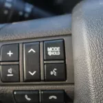 2023 TOYOTA HILUX 2.4L DIESEL 4WD DOUBLE CAB DLX-G MANUAL SILVER COLOR - Thumbnail 11