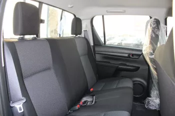 2023 TOYOTA HILUX 2.4L DIESEL 4WD DOUBLE CAB DLX-G MANUAL SILVER COLOR