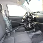 2023 TOYOTA HILUX 2.4L DIESEL 4WD DOUBLE CAB DLX-G MANUAL SILVER COLOR - Thumbnail 23