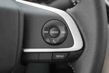 2023 TOYOTA VELOZ 1.5L PETROL GLX AUTOMATIC WHITE COLOR