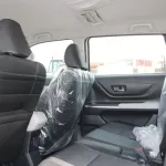 2023 TOYOTA VELOZ 1.5L PETROL GLX AUTOMATIC WHITE COLOR - Thumbnail 21