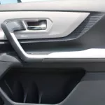 2023 TOYOTA VELOZ 1.5L PETROL GLX AUTOMATIC WHITE COLOR - Thumbnail 25