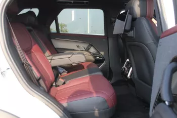 LAND ROVER RANGE ROVER SPORT SE 2023 P400 3.0L WHITE COLOR