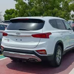Hyundai SantaFe SE 2.4L V4 Petrol A/T White Color 2019 - Thumbnail 5