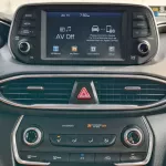 Hyundai SantaFe SE 2.4L V4 Petrol A/T White Color 2019 - Thumbnail 8