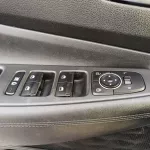 Hyundai SantaFe SE 2.4L V4 Petrol A/T White Color 2019 - Thumbnail 12