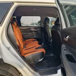 Hyundai SantaFe SE 2.4L V4 Petrol A/T White Color 2019 - Thumbnail 19