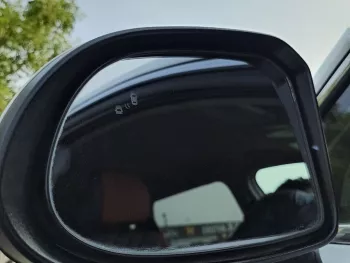Hyundai SantaFe SE 2.4L V4 Petrol A/T White Color 2019