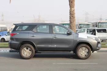TOYOTA FORTUNER 2.7L PETROL G GRADE AUTOMATIC 2023 Model Year
