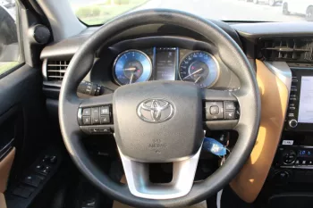 TOYOTA FORTUNER 2.7L PETROL G GRADE AUTOMATIC 2023 Model Year
