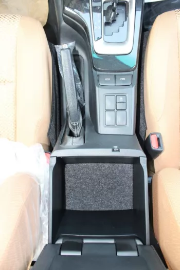 TOYOTA FORTUNER 2.7L PETROL G GRADE AUTOMATIC 2023 Model Year