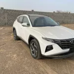 LHD - HYUNDAI TUCSON 2.5L PETROL ROYAL PLUS 2023 MODEL YEAR - Thumbnail 3