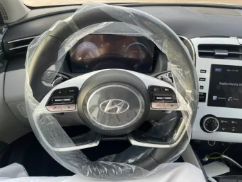 LHD - HYUNDAI TUCSON 2.5L PETROL ROYAL PLUS 2023 MODEL YEAR