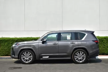 2022 MODEL LEXUS LX600 VIP V6 3.5L 4 SEATER AUTOMATIC BLACK