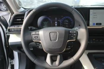 TOYOTA CROWN 2.5L HYBRID 2023 FWD WHITE