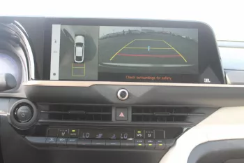 TOYOTA CROWN 2.5L HYBRID 2023 FWD WHITE