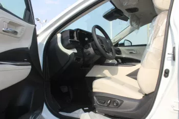 TOYOTA CROWN 2.5L HYBRID 2023 FWD WHITE