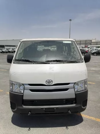 LHD - TOYOTA HIACE 3.0L DIESEL 15 SEATER STD ROOF MANUAL