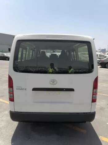 LHD - TOYOTA HIACE 3.0L DIESEL 15 SEATER STD ROOF MANUAL