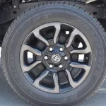 TOYOTA HILUX 2.8L DIESEL DOUBLE CAB 4X4 ADVENTURE 2022 MANUAL - Thumbnail 17