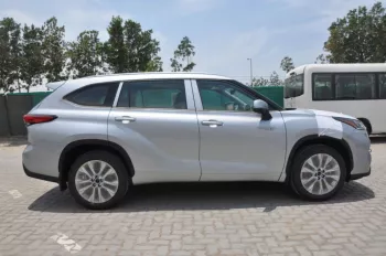 LHD - TOYOTA HIGHLANDER 2.5L HYBIRD LIMITED AUTOMATIC 2023