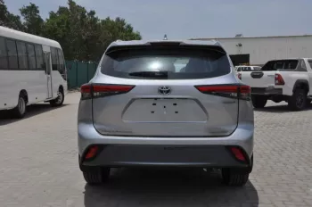 LHD - TOYOTA HIGHLANDER 2.5L HYBIRD LIMITED AUTOMATIC 2023