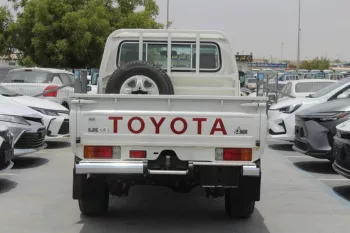 TOYOTA LAND CRUISER PICKUP 4.0L PETROL AWD 2022 WHITE