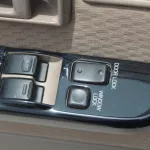 TOYOTA LAND CRUISER PICKUP 4.0L PETROL AWD 2022 WHITE - Thumbnail 7