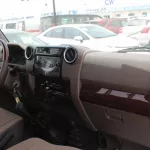 TOYOTA LAND CRUISER PICKUP 4.0L PETROL AWD 2022 WHITE - Thumbnail 14