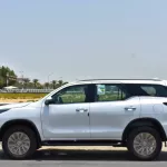 2023 TOYOTA FORTUNER VX+ 2.8L DIESEL 4WD 7-SEATER AUTOMATIC - Thumbnail 2